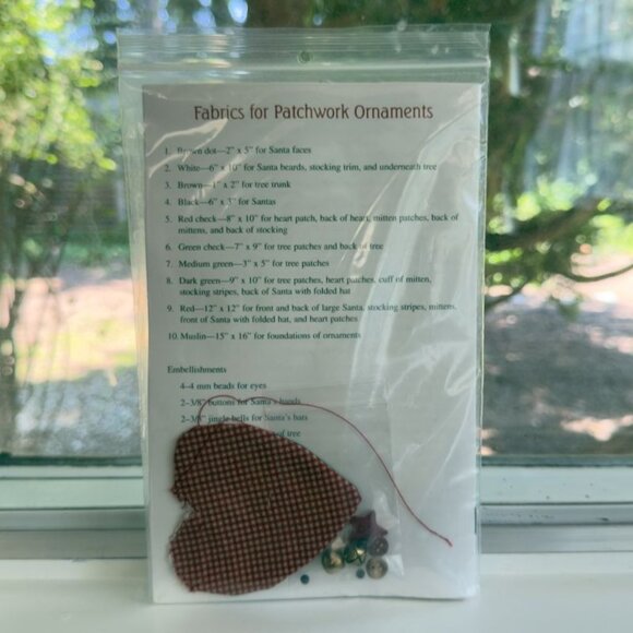 Patchwork Christmas Patterns & Instructions For 6 Pieced Ornaments Kit - Picture 3 of 7